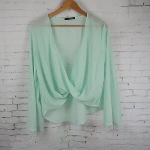 DECKER LIGHT GREEN DEEP V NECK TWIST FRONT DETAIL LONG SLEEVE SHEER TOP SIZE L